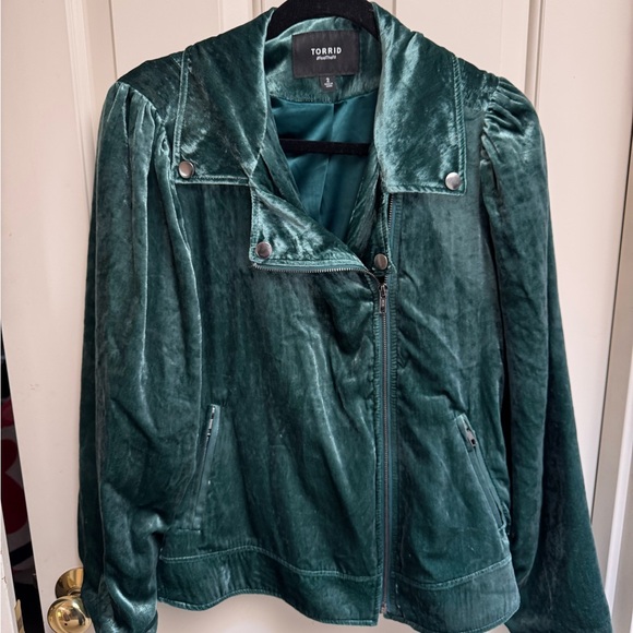 Torrid Velvet Moto Jacket - Picture 4 of 6